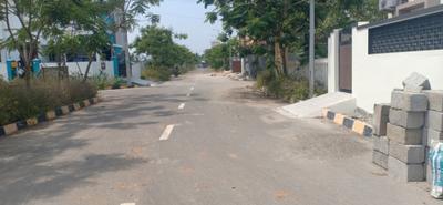Project Image of 640.0 - 2400.0 Sq.ft Residential Plot Plot for buy in Blooming Garden