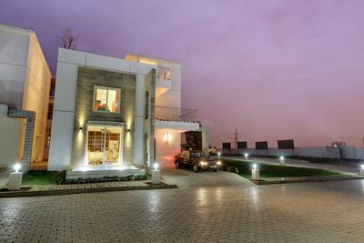 Project Image of 2095.0 - 3472.0 Sq.ft 3 BHK Villa for buy in Bluejay Nine Forum