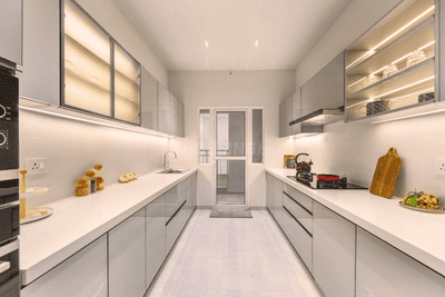 Project Image of 800 Sq.ft 2 BHK Apartment / Flat for sale in Mahim for Rs. 32000000