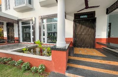 Project Image of 3050.0 - 3700.0 Sq.ft 4 BHK Villa for buy in Vision Persimmon Square