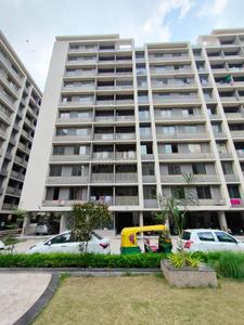 Project Image of 617.09 - 759.39 Sq.ft 2 BHK Apartment for buy in Shadhna Skywalk