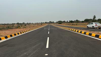 Pavani Royale Internal Roads & Footpaths 3