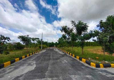 Project Image of 1323.0 - 2790.0 Sq.ft Residential Plot Plot for buy in Gayathri Emerald City