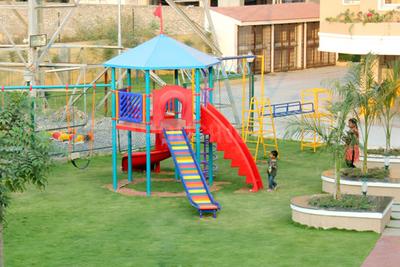 Project Image of 0.0 - 1260.0 Sq.ft 2 BHK Apartment for buy in SMR Vinay Hi Lands