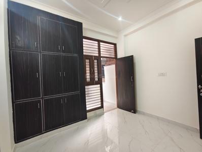 Project Image of 750.0 - 800.0 Sq.ft 2 BHK Builder Floor for buy in CI Golf City Apartment