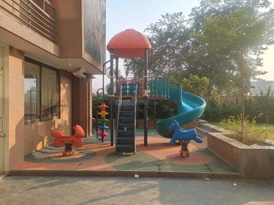 Project Image of 636.04 - 907.0 Sq.ft 2 BHK Apartment for buy in Ashtvinayak Uptown