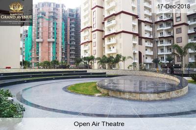 Project Image of 980.0 - 1895.0 Sq.ft 2 BHK Apartment for buy in Samridhi Grand Avenue Iconic Tower