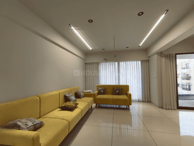 Project Image of 0.0 - 890.0 Sq.ft 2 BHK Apartment for buy in Sky Gateway