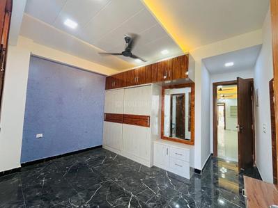 Project Image of 1016.0 - 1800.0 Sq.ft 2 BHK Builder Floor for buy in Universal Palm Infra