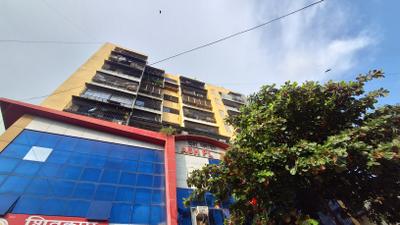 Project Image of 405.0 - 600.0 Sq.ft 1 BHK Apartment for buy in Yash Plaza
