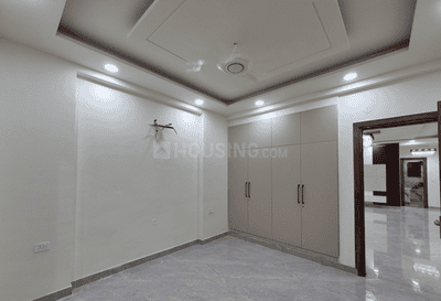 Project Image of 0.0 - 2400.0 Sq.ft 4 BHK Builder Floor for buy in YK Luxury Floors