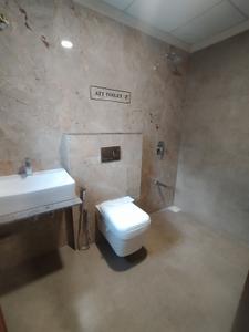 Project Image of 0.0 - 968.0 Sq.ft 3 BHK Apartment for buy in Satyamev Vista II