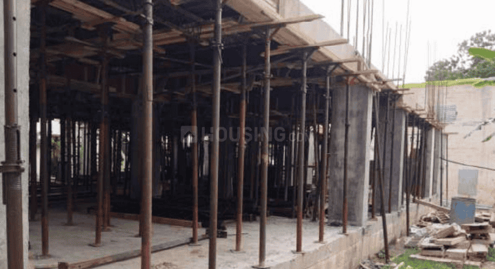 Gallery Cover Pic of TVS Cube Luxor