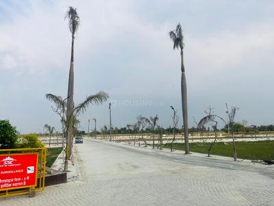 Project Image of 1000.0 - 3000.0 Sq.ft Residential Plot Plot for buy in SSC New Tirupati Paradise Project 2