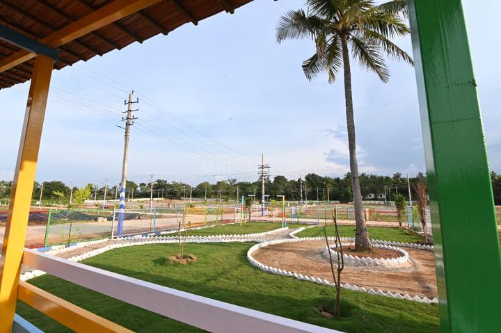 Gallery Cover Pic of Yesh Smart City 1