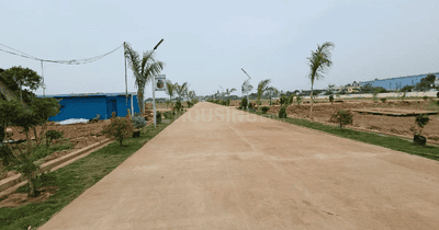Project Image of 600.0 - 2400.0 Sq.ft Residential Plot Plot for buy in Skyline Siruvapuri Gardens