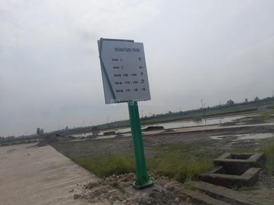 Project Image of 1000.0 - 3200.0 Sq.ft Residential Plot Plot for buy in Signature Park Sector 2 And 3