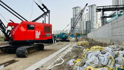 Project Image of 1313.63 - 3701.2 Sq.ft 3 BHK Apartment for buy in Mahagun Medalleo Low Rise