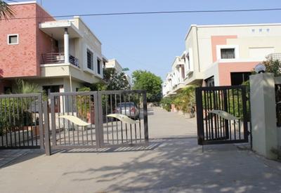 Project Image of 1980 Sq.ft 3 BHK Villa for sale in Bopal for Rs. 13700000