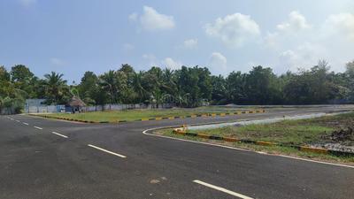 Project Image of 600.0 - 2400.0 Sq.ft Residential Plot Plot for buy in Golden County Phase 2