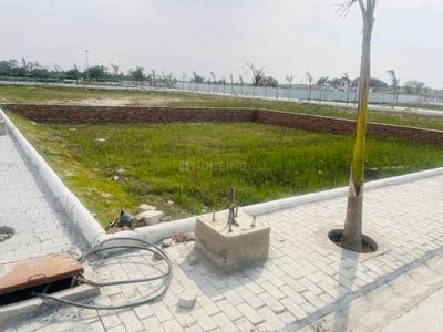 Project Image of 1000.0 - 3000.0 Sq.ft Residential Plot Plot for buy in SSC New Tirupati Paradise Project 2