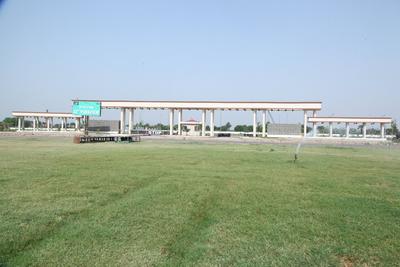 Project Image of 1305.0 - 1827.0 Sq.ft Residential Plot Plot for buy in 32nd Parkview Gaur Yamuna City