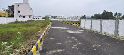 Project Image of 656.0 - 1200.0 Sq.ft Residential Plot Plot for buy in Golden Aura Garden Phase 2