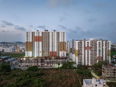 Project Image of 976.0 - 1285.0 Sq.ft 2 BHK Apartment for buy in Navins Starwood Towers 3