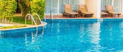 Omaxe Pratham Swimming Pool 1