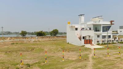 Project Image of 868.0 - 2337.0 Sq.ft Residential Plot Plot for buy in Araa Pooja Avenue