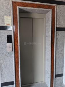 Shrii Aarna and Shreya Lift Available 1