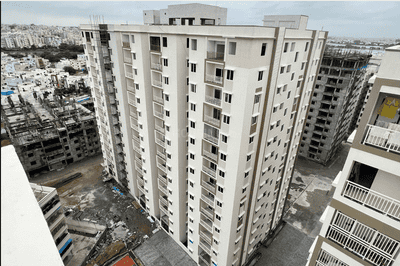 Project Image of 1235.0 - 1950.0 Sq.ft 2 BHK Apartment for buy in Vazhraa Prathik Phase III