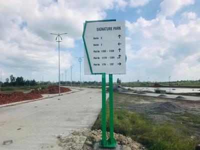 Project Image of 1500.0 - 3883.0 Sq.ft Residential Plot Plot for buy in Signature Park Sector 1