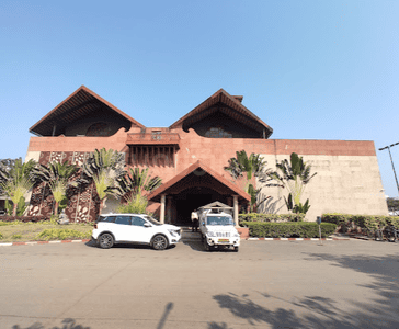 Project Image of 5600 Sq.ft 6 BHK Villa for sale in Labhandih for Rs. 39000000