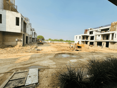 Project Image of 1431.38 - 2128.78 Sq.ft 4 BHK Villa for buy in Sahjanand The Garden