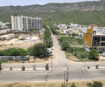 Project Image of 1099.0 - 1460.0 Sq.ft 2 BHK Apartment for buy in Karan Apartments in Pragati Nagar