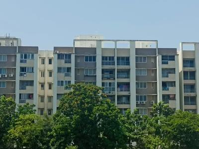 Project Image of 614.0 - 1491.0 Sq.ft 1 BHK Apartment for buy in Lake Vista At Purva Windermere
