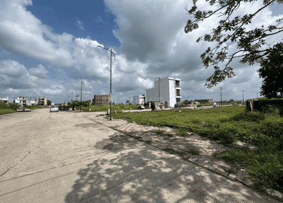 Project Image of 729.04 - 1616.52 Sq.ft Residential Plot Plot for buy in Omaxe Pratham Phase 4