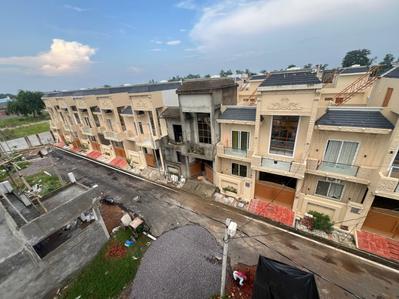 Project Image of 1600.0 - 2000.0 Sq.ft 3 BHK Villa for buy in Urbanaid Uniworld