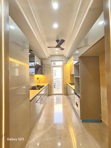 Paramount Luxury Floor 40 Kitchen 1