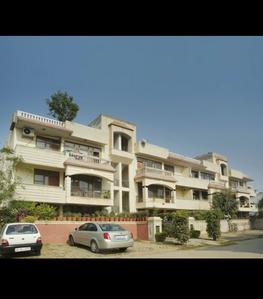 Project Image of 0.0 - 2000.0 Sq.ft 3 BHK Apartment for buy in Omaxe Executive Floors at South Avenue