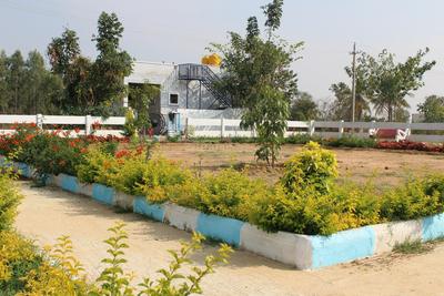 Project Image of 1200.0 - 4000.0 Sq.ft Residential Plot Plot for buy in Kadam Lake View Township