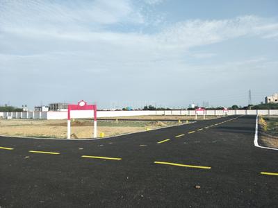 Chola Akshayam Palazzo Internal Roads 2