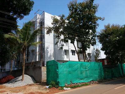 Project Image of 1015.0 - 1330.0 Sq.ft 2 BHK Apartment for buy in Green Gardens