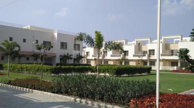 Project Image of 0.0 - 3867.0 Sq.ft 5 BHK Villa for buy in Amrit Pebble Bay Phase V