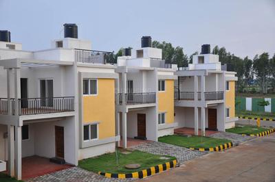 Project Image of 1200.0 - 2400.0 Sq.ft 3 BHK Villa for buy in Peninsula Passiflora