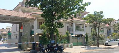 Project Image of 2700 Sq.ft 4 BHK Independent House for sale in Sola for Rs. 69100000