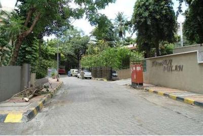 Project Image of 1800.0 - 2500.0 Sq.ft 3 BHK Apartment for buy in Wadhwa Madhur Milan