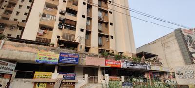 Project Image of 1125.0 - 1867.0 Sq.ft 2 BHK Apartment for buy in Jaipuria Sunrise Greens Apartment