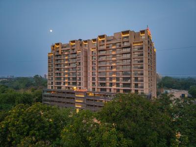 Project Image of 2295.0 - 3267.0 Sq.ft 3 BHK Apartment for buy in Bansari Opulence